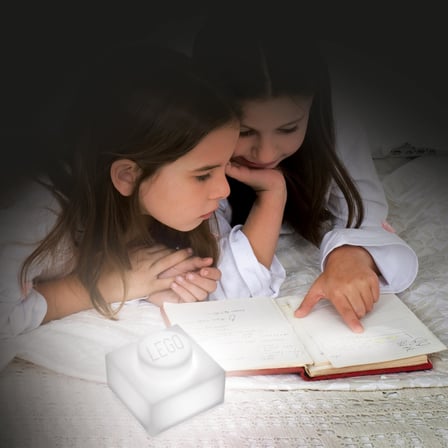 IQ İkonik 1x1 Plakalı Gece Lambası - Beyaz (LP50), Gençler, Çocuklar ve Yetişkinler için Yumuşak Silikon Renk Değiştirme Işığı - Rahat Bir Ortam için Günlük Beyaz Gece Lambası
