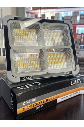 Cata Ct-4698 Miami Solar Led Projektör (Yeni Solar Panel Ve Pil Ömrü Güçlendirilmiş)
