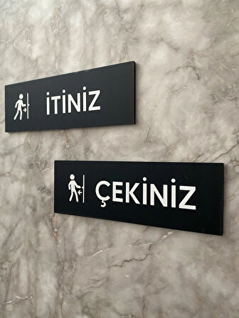 Siyah Mat Minimal Seri İtiniz-Çekiniz Kapı Uyarı Levhası