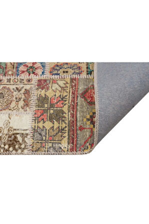 Zengin Desenleri Ile Ihtişamlı Patchwork Halı 160x230 Cm - 6304