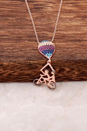 Mutluluktan Uçan Aşıklar Bisikletli Ros Gümüş Kolye 2372