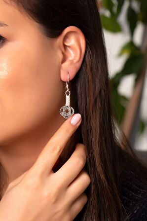 Kazaziye İşlemeli Elişi Tasarım Gümüş Küpe 4228