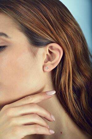 Rose Gümüş 4 Mm Tek Taş Küpe 4784