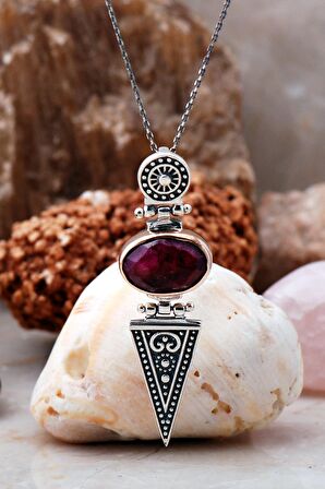 Kök Yakut Antik Tasarım Elişi Gümüş Kolye 7052