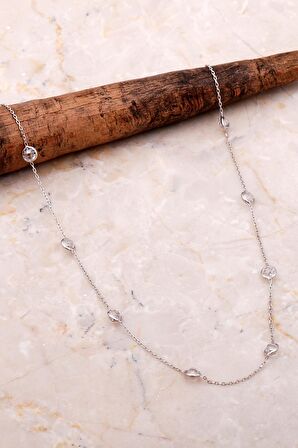 Sıra Taşlı 45 Cm Gümüş Zincir Kolye 7084