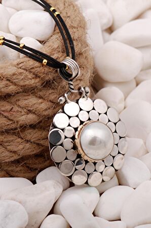 İncili Pullu Elişi Gümüş Kolye 7430