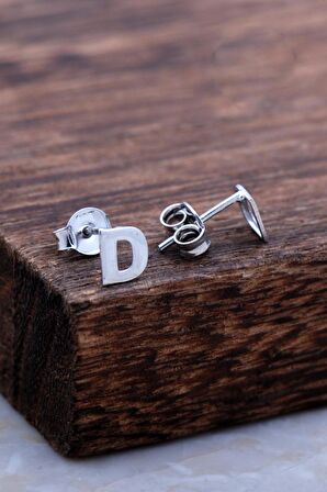 D Harfi Rodyumlu Gümüş Küpe 5955