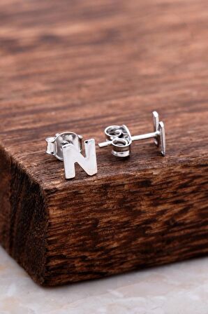 N Harfi Rodyumlu Gümüş Küpe 5985