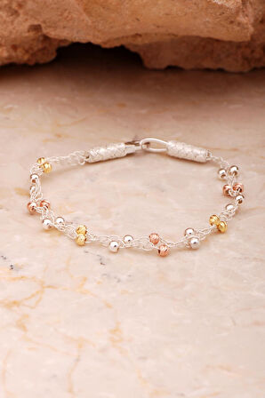 Kazaziye İşlemeli Elişi Dorissa Tığ Örgü Gümüş Bileklik 4393