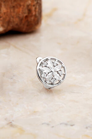 Rodyumlu Parlak Çiçek Gümüş J Küpe 6961