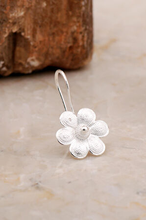 Telkari İşlemeli Elişi Nergis Çiçeği Gümüş Küpe 6989