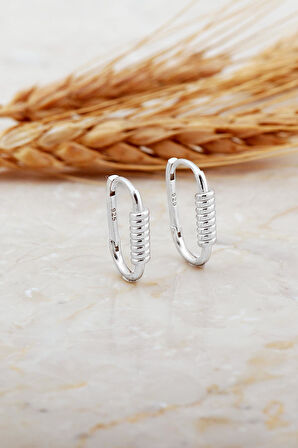 Burgu Rodyumlu Tasarım Minimal Oval Gümüş Küpe 7178 