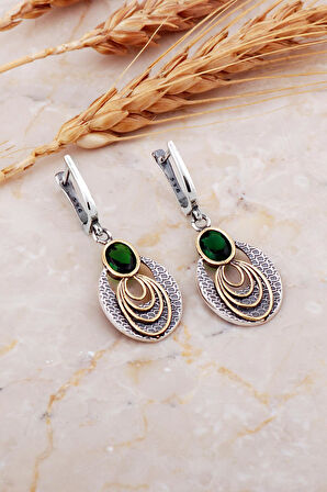 Kök Zümrüt Taşlı Halkalı Çekiç Dövme Elişi Gümüş Küpe 7234