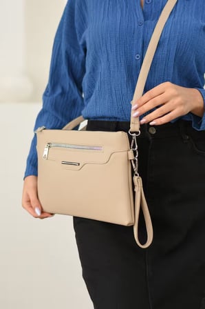 Kadın Suni Deri Ayarlanabilir Çapraz Askılı Ve El Askılı Bej Renkli Portföy, Clutch Çanta