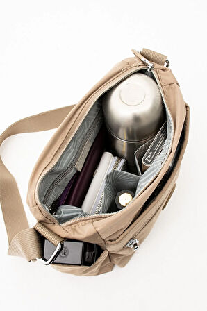 Kadın Çok Gözlü Suya Dayanıklı Paraşüt Kumaş Kum Renkli Ayarlanabilir Çapraz Askılı Omuz Çantası