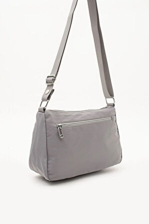 Kadın Suya Dayanıklı Paraşüt Kumaş 5 Gözlü Açık Gri Renkli Çapraz Askılı El Ve Omuz Çantası