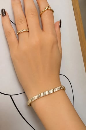 Sertifikalı 316L Çelik Altın Kaplama Yoğun Premium Zirkon Taşlı Özel Kilitli Kadın Bileklik