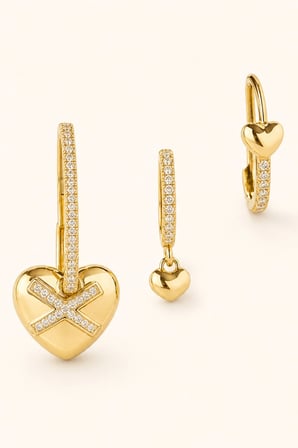 Sertifikalı 316L Çelik Premium Gold Kaplama Zirkon Taşlı X ve Kalp Motifli Üçlü Asimetrik Kadın Küpe Seti