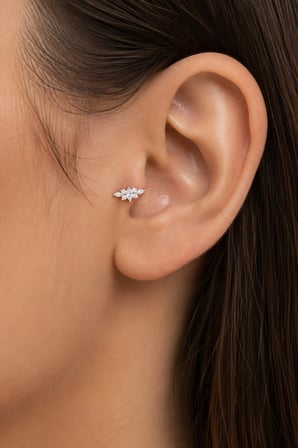 Sertifikalı 316L Çelik Markiz ve Yuvarlak Taşlı Simetrik Premium Gümüş Renk Helix Piercing