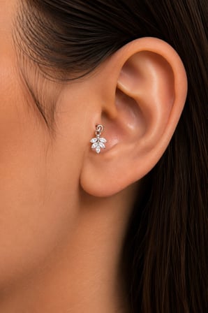 Sertifikalı 316L Çelik Markiz Taşlı Yaprak Dalı Figürlü Sallantılı Premium Gümüş Renk Tragus ve Helix Piercing