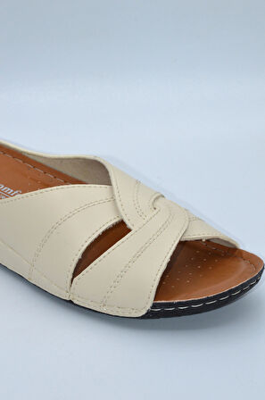 Salyangoz Model Anatomik Dört Mevsim Kadın Bej Terlik - 1003