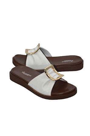 Beyaz Tokalı Kadın Günlük Terlik