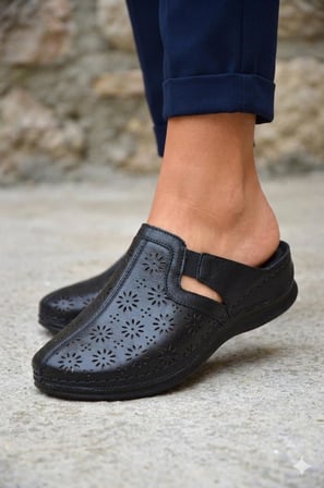 Vely Kadın Siyah Hakiki Deri Sabo Comfort Lazer Kesim Günlük ve Ev Terliği