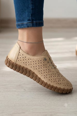Kadın Bej Lazer Kesim Hakiki Deri Comfort Günlük Rahat Ayakkabı