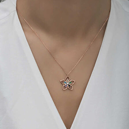 ​925 Ayar Gümüş Renkli Taşlı Çiçek Kadın Gümüş Kolye