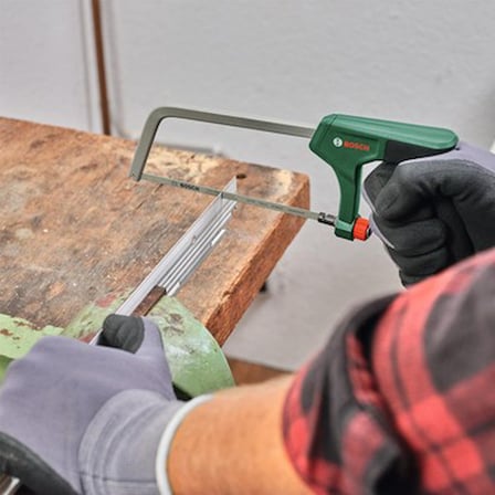 150 mm Küçük Demir Testere ile Dayanıklı Plastik Yapı