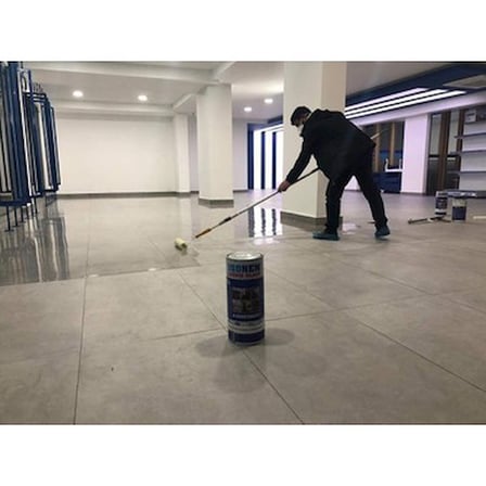 Şeffaf Parlak Su İzolasyonu 2 Litre Su Geçirmez Koruma