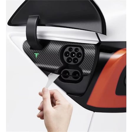 Spigen Tesla Model Y İçin Şarj Portu Koruyucu Film Kaplama Seti - Karbon