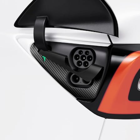 Spigen Tesla Model Y İçin Şarj Portu Koruyucu Film Kaplama Seti - Karbon