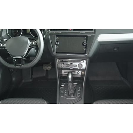 Volkswagen Tiguan 4.5D Havuzlu Oto Paspas ile Koruma Sağlayın