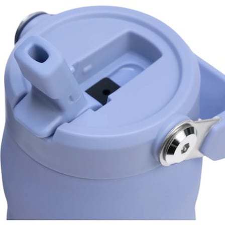 0.7 Litre Kapasiteli Flip Straw Su Termosu ile Pratik Kullanım