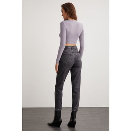 Lila Kadın Uzun Kollu Crop Üst Modelleri ile Fırsatlar