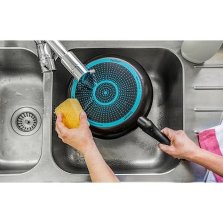 Tefal Titanyum 1X SimpleCook 26 Cm Difüzyon Tabanlı Tava -