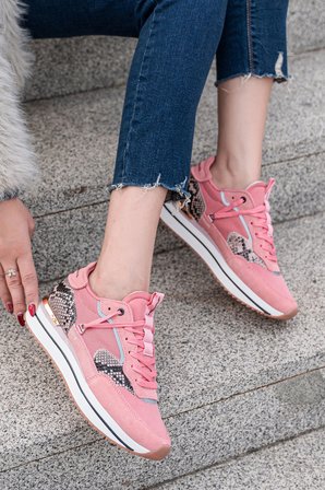 Süet ve Hakiki Deri Detaylı Kadın Sneaker