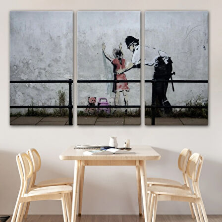 Kız Çocuğunu Arayan Polis, Banksy Dekoratif Kanvas Tablo, Duvar Dekoru 5010