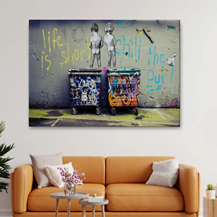 Çöp Kutusuna İşeyen Çocuklar Banksy Dekoratif Kanvas Tablo, Duvar Dekoru 5154