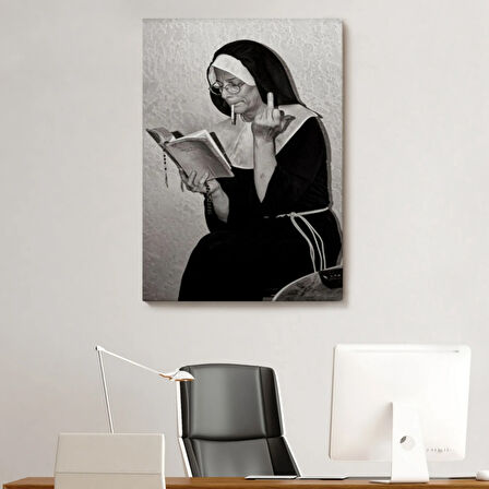 Rahibe ve Orta Parmak İşareti Dekoratif Kanvas Tablo, Duvar Dekoru 6126