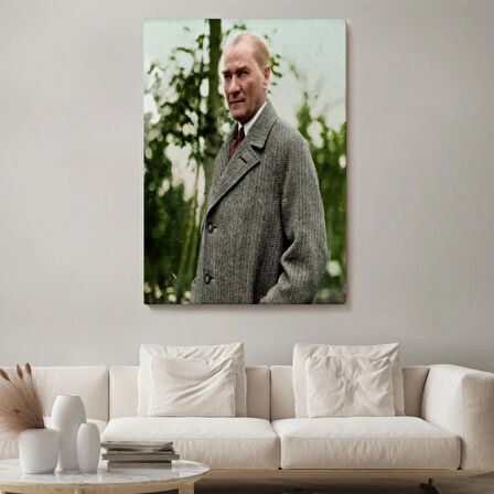 Paltolu Mustafa Kemal Atatürk Fotoğrafı Dekoratif Kanvas Tablo, Duvar Dekoru 6199