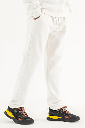 Erkek Beyaz Eşofman Altı Rahat Kalıp 3 iplik Şardonlu Düz Paça