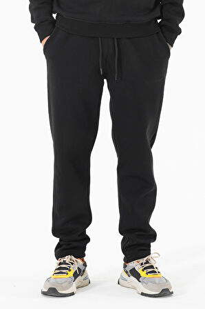 Erkek Siyah Eşofman Altı Rahat Kalıp 3 iplik Şardonlu Düz Paça