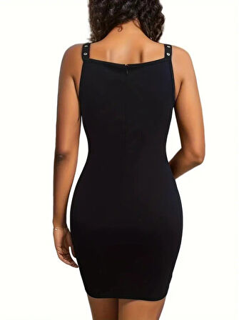 SUPPLİERBY Kadın Askılı Derin V Yakalı Kuş Gözü Detaylı Janjan Krep Elbise