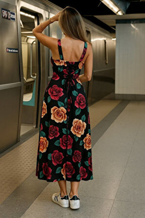 SUPPLİERBY Kadın Askılı Geniş V Yakalı Sırttan Bağlamalı Yırtmaçlı Süprem Elbise