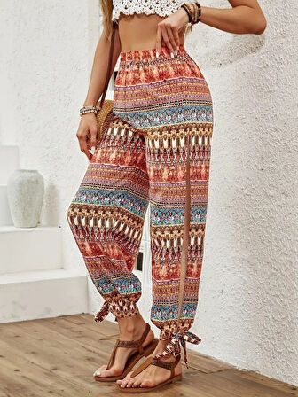 SUPPLİERBY Kadın Yüksek Belli Yanlardan Yırtmaç Detaylı Desenli Bürümcük Pantolon