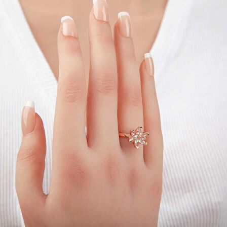 Supertrend Gümüş Rose Beyaz Taşlı Lotus Çiçeği Kadın Yüzük