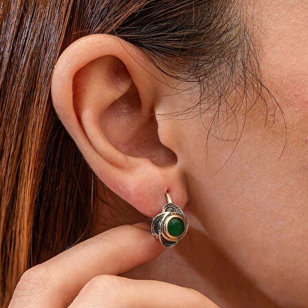 Supertrend Gümüş Çiçek Desenli Otantik Kadın Küpe