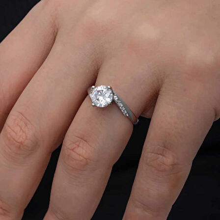 Supertrend Gümüş Tek Taş Kadın Yüzük